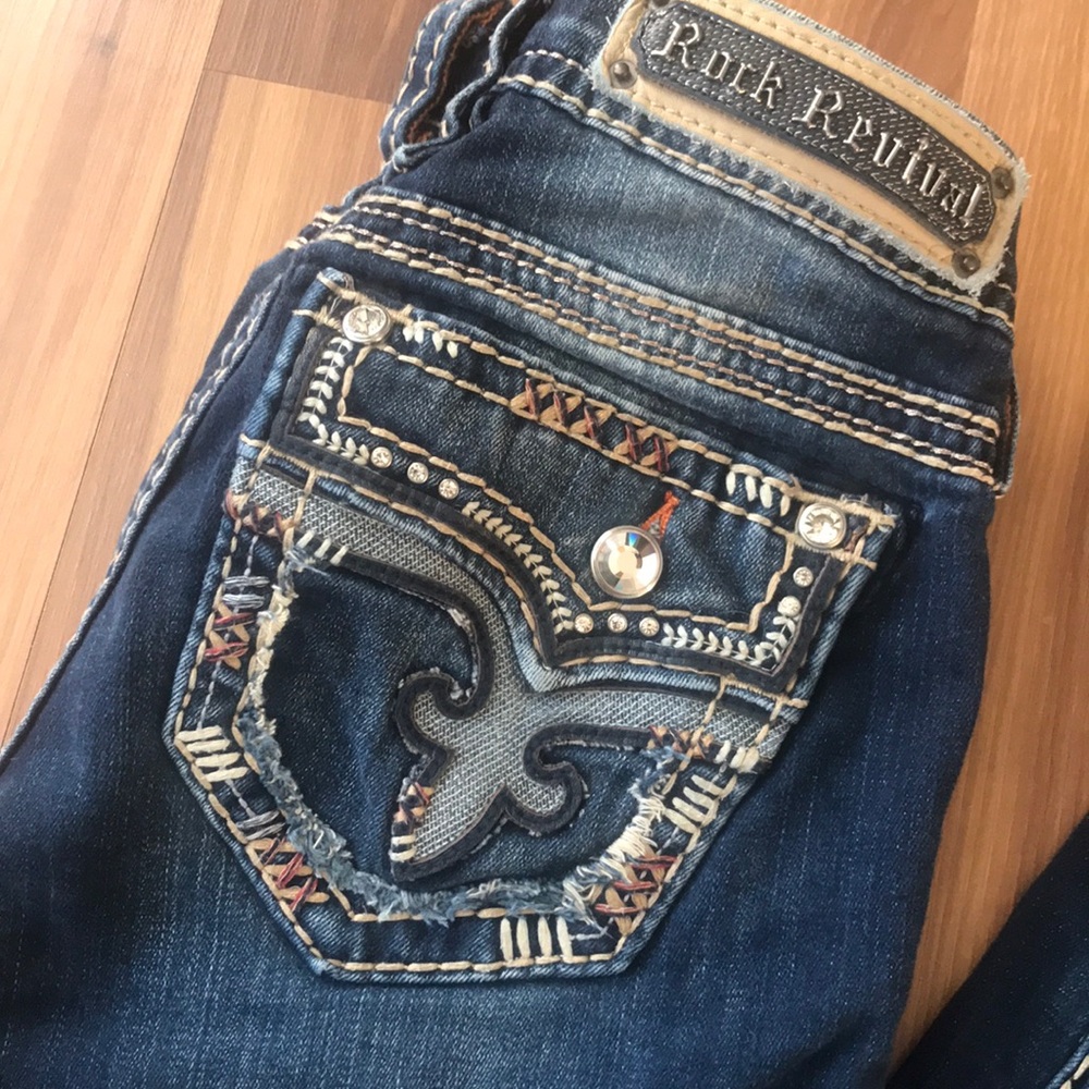 Size 25, Betty Boot